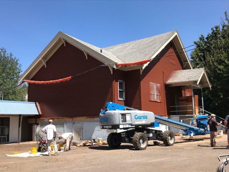 Installing Vinyl Siding