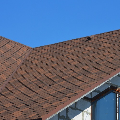 close-up of a shingle roofing system