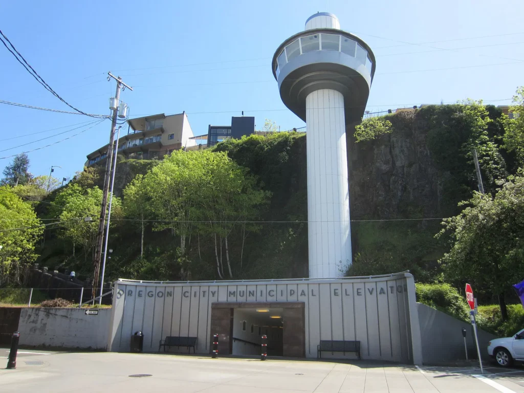 Oregon City Elevator
