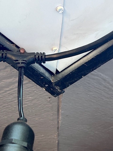 Close-up of the inside gutter miter Sean asked Armadas Exterior to inspect after installation